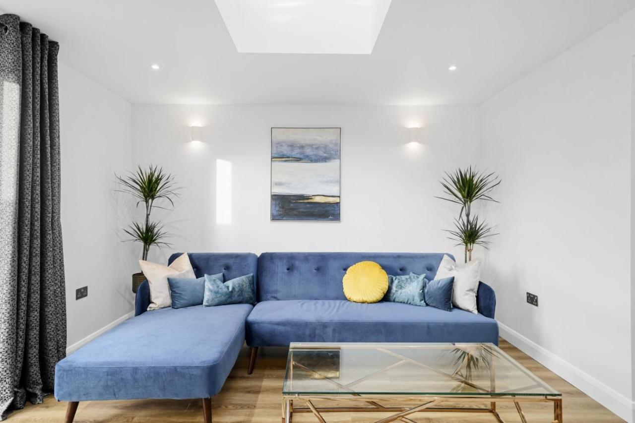 Modern Bungalow In Maidstone Sleeps 5 With Free Parking Dış mekan fotoğraf