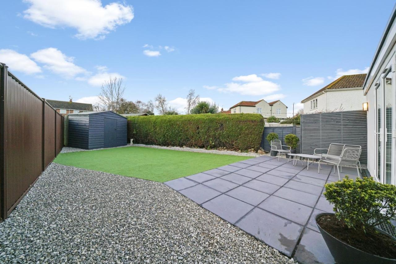Modern Bungalow In Maidstone Sleeps 5 With Free Parking Dış mekan fotoğraf