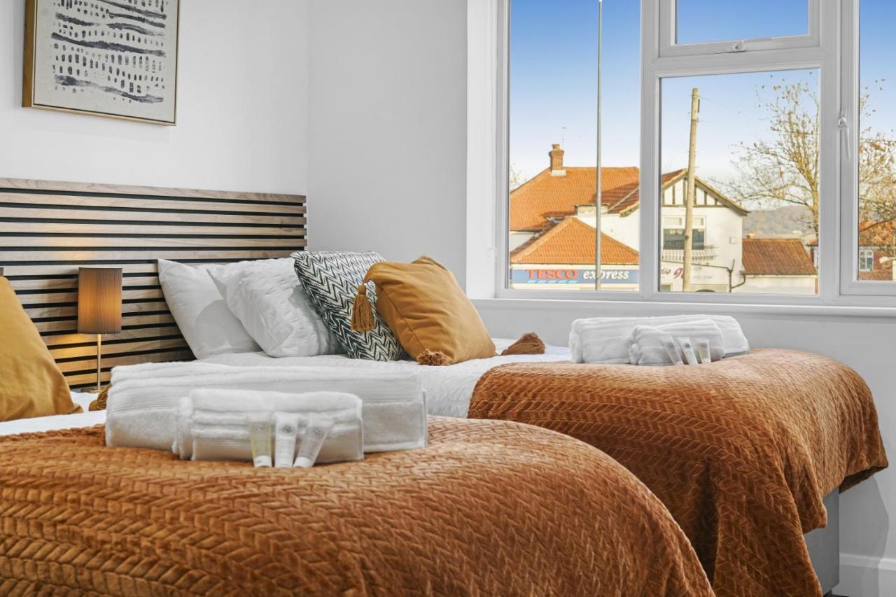 Modern Bungalow In Maidstone Sleeps 5 With Free Parking Dış mekan fotoğraf