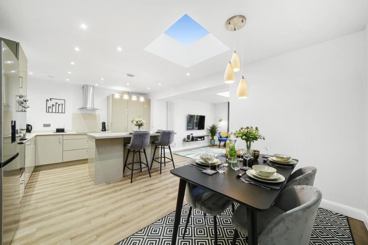 Modern Bungalow In Maidstone Sleeps 5 With Free Parking Dış mekan fotoğraf