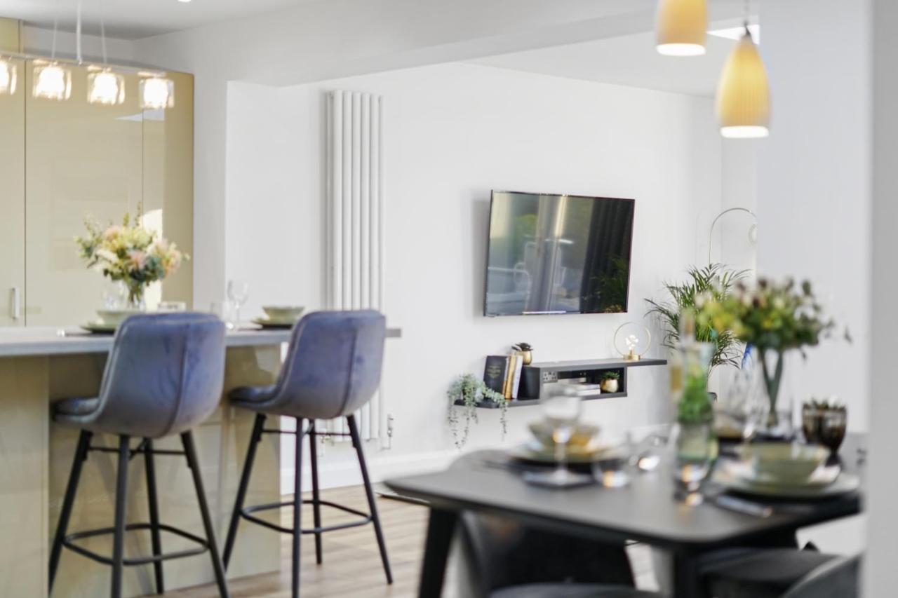 Modern Bungalow In Maidstone Sleeps 5 With Free Parking Dış mekan fotoğraf